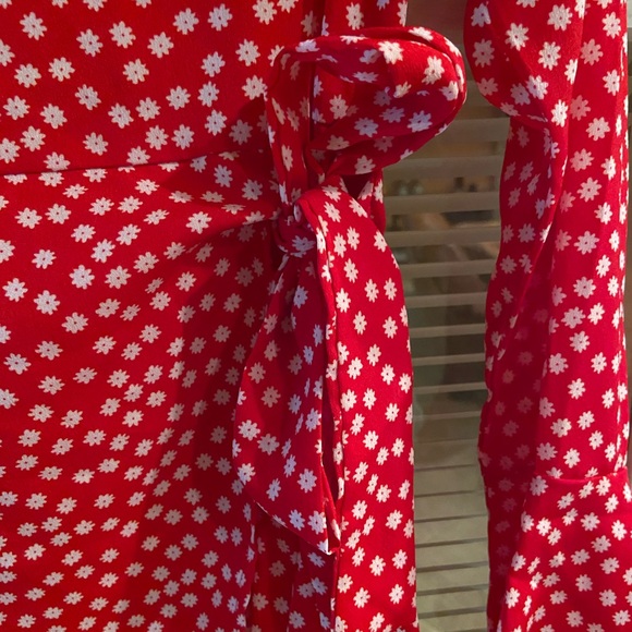 Mini Dress - Picture 2 of 4